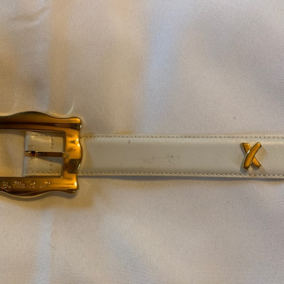 Stylish Vintage Palsha Picasso White Genuine Leather Belt with Gold Hardware! main image 11